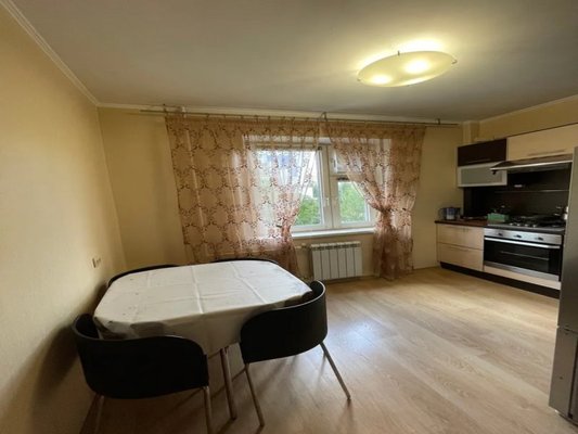 Сдам однокомнатную (1-комн.) квартиру, Робеспьера ул, 114, Ульяновск г