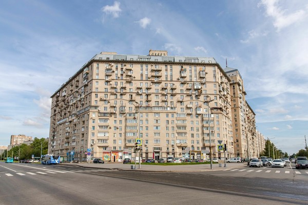 Продам многокомнатную квартиру, Дунайский пр-кт, дом 34/16, Санкт-Петербург г