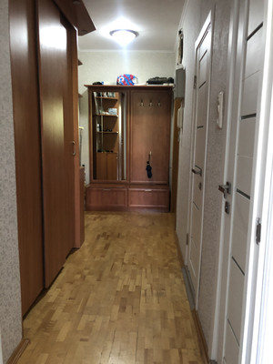 Продам трехкомнатную (3-комн.) квартиру, Краснодонская ул, 23к1, Москва г