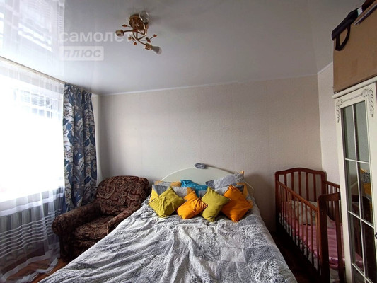 Продам многокомнатную квартиру, 40 лет Победы ул, 1Б, Ишим г