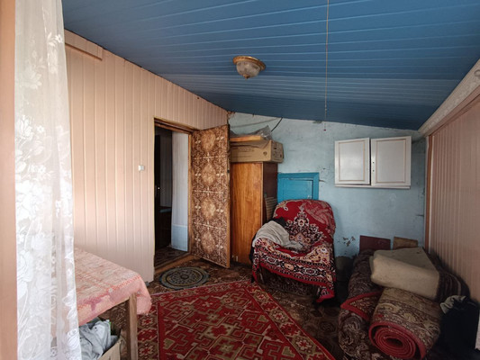 Продам трехкомнатную (3-комн.) квартиру, Толбухина ул, 3, Ишим г