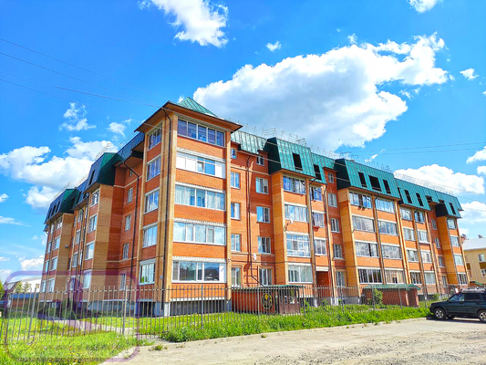 Продам трехкомнатную (3-комн.) квартиру, Колхозная ул, 60А, Вологда г