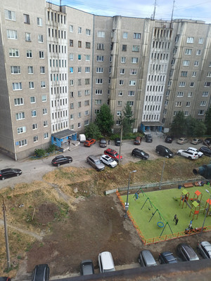 Продам двухкомнатную (2-комн.) квартиру, Кильдинская ул, 1, Мурманск г