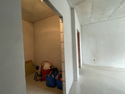 Продам трехкомнатную (3-комн.) квартиру, Зубковой ул, 18к8, Рязань г
