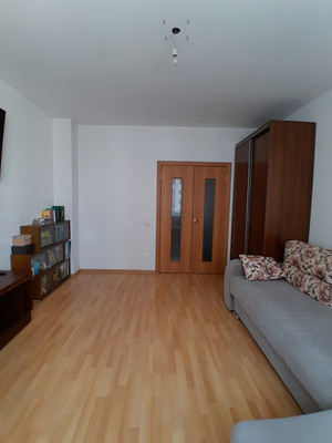 Продам двухкомнатную (2-комн.) квартиру, Степана Разина ул, 107, Екатеринбург г