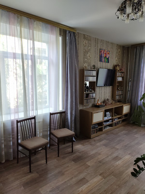 Продам трехкомнатную (3-комн.) квартиру, Московский пр-кт, 3, Воронеж г