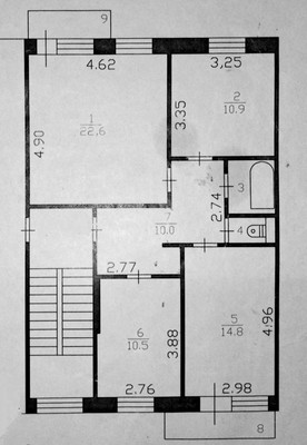 Продам трехкомнатную (3-комн.) квартиру, Комсомольская ул, 23к1, Красный Бор гп