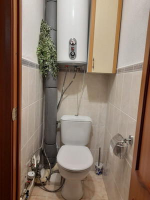 Продам двухкомнатную (2-комн.) квартиру, Кильдинская ул, 9, Мурманск г
