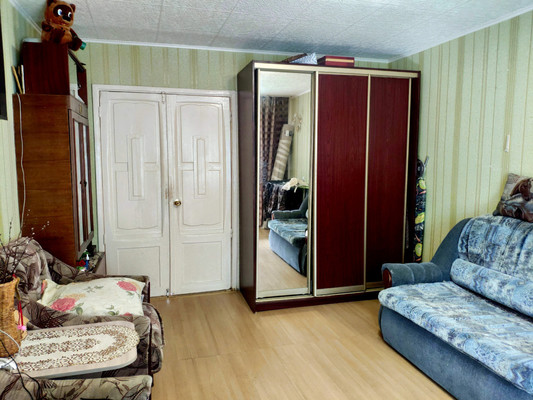 Продам трехкомнатную (3-комн.) квартиру, Парковая ул, 1, Костомукша г