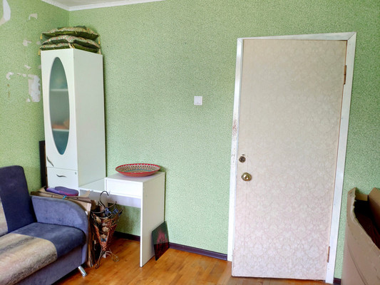 Продам трехкомнатную (3-комн.) квартиру, Парковая ул, 1, Костомукша г