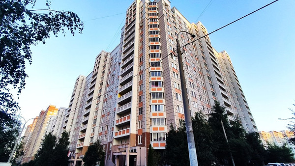 Продам трехкомнатную (3-комн.) квартиру, 65-летия Победы (Кузнечики мкр.) б-р, 1, Подольск г