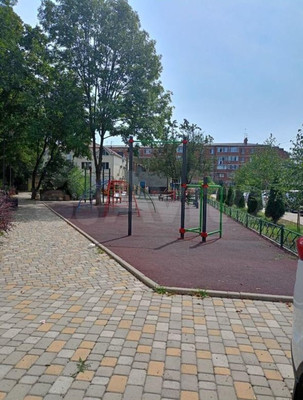 Продам многокомнатную квартиру, Ленина ул, 4, Апшеронск г
