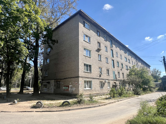 Продам двухкомнатную (2-комн.) квартиру, Черновицкая ул, 22/46, Рязань г