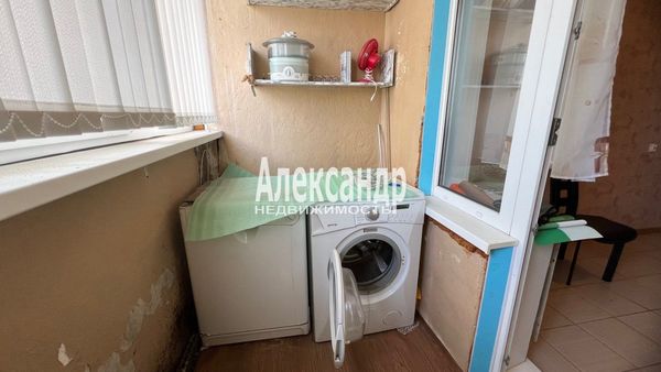 Продам однокомнатную (1-комн.) квартиру, Большая Каменная ул, 3Б, Выборг г