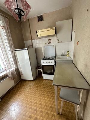 Продам двухкомнатную (2-комн.) квартиру, Бирюлёвская ул, 52к3, Москва г