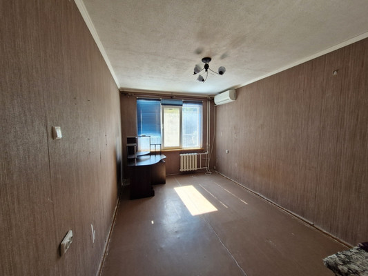 Продам трехкомнатную (3-комн.) квартиру, Винодела Егорова ул, 15, Массандра пгт