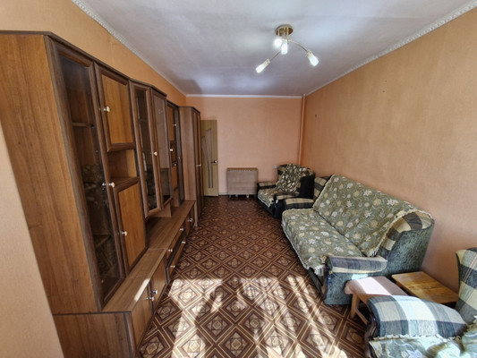Продам трехкомнатную (3-комн.) квартиру, Винодела Егорова ул, 15, Массандра пгт