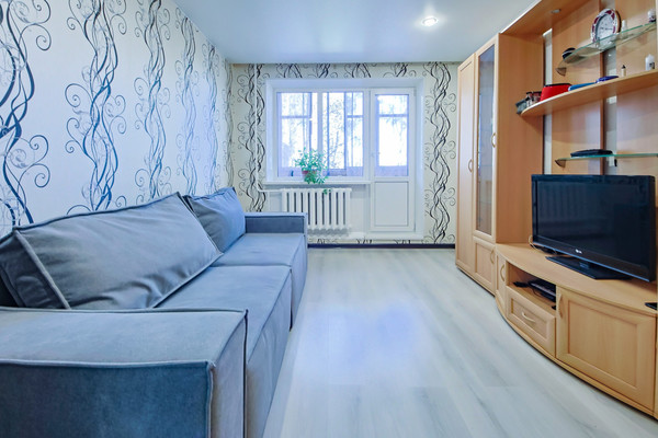 Продам двухкомнатную (2-комн.) квартиру, Маршала Жукова ул, 169, Сырьево д