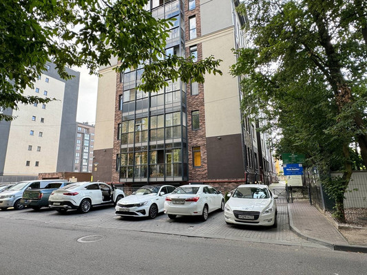 Продам коммерческое помещение 90,5 м2, Еловая аллея ул, 9, Калининград г