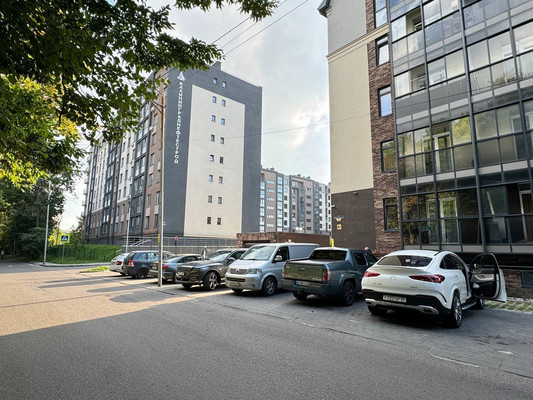 Продам коммерческое помещение 90,5 м2, Еловая аллея ул, 9, Калининград г