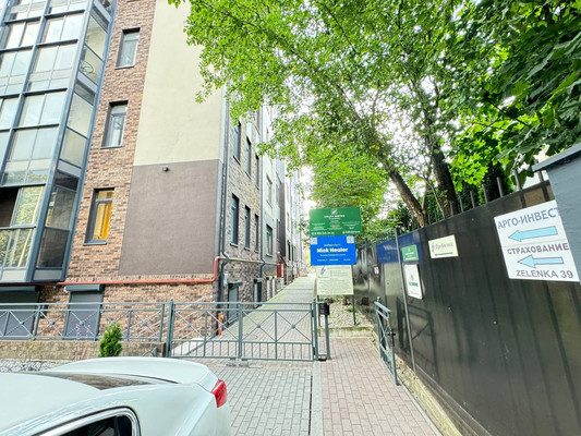 Продам коммерческое помещение 90,5 м2, Еловая аллея ул, 9, Калининград г
