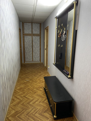 Продам трехкомнатную (3-комн.) квартиру, Капитана Маклакова ул, 52, Мурманск г