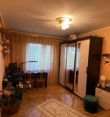 Продам трехкомнатную (3-комн.) квартиру, Капитана Маклакова ул, 52, Мурманск г