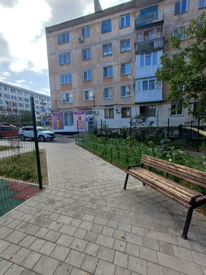 Продам двухкомнатную (2-комн.) квартиру, В.Ф.Жидкова ул, 65, Симферополь г