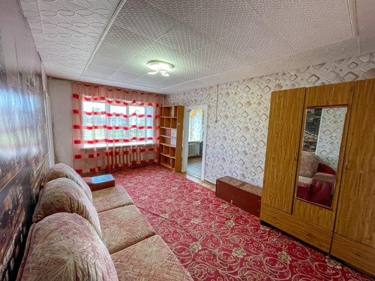 Продам двухкомнатную (2-комн.) квартиру, Центральная ул, 8, Эльбан рп