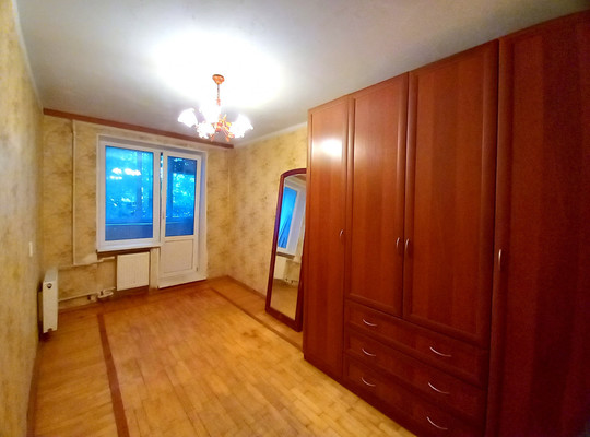 Продам трехкомнатную (3-комн.) квартиру, Луначарского пр-кт, 94ак1, Санкт-Петербург г