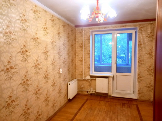 Продам трехкомнатную (3-комн.) квартиру, Луначарского пр-кт, 94ак1, Санкт-Петербург г