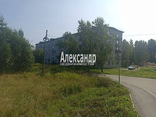 Продам двухкомнатную (2-комн.) квартиру, Ленинградская ул, 2, Ласанен п
