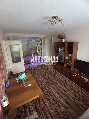Продам двухкомнатную (2-комн.) квартиру, Ленинградская ул, 2, Ласанен п