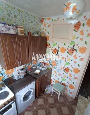 Продам двухкомнатную (2-комн.) квартиру, Ленинградская ул, 2, Ласанен п