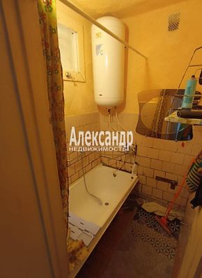 Продам двухкомнатную (2-комн.) квартиру, Ленинградская ул, 2, Ласанен п