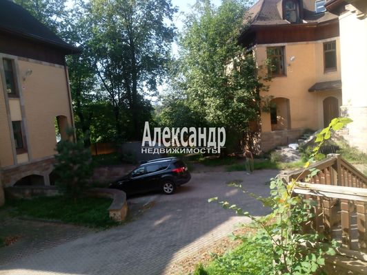 Продам однокомнатную (1-комн.) квартиру, Петровская ул, 15, Санкт-Петербург г