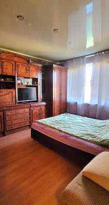 Продам трехкомнатную (3-комн.) квартиру, Ивана Халатина проезд, 12, Мурманск г