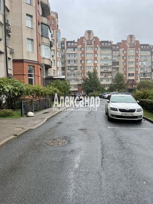 Продам коммерческое помещение 371 м2, Маршала Жукова пр-кт, 54к6, Санкт-Петербург г