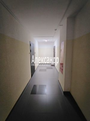 Продам трехкомнатную (3-комн.) квартиру, Шувалова ул, 48, Мурино п