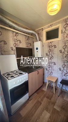 Продам трехкомнатную (3-комн.) квартиру, Акулова ул, 8, Выборг г