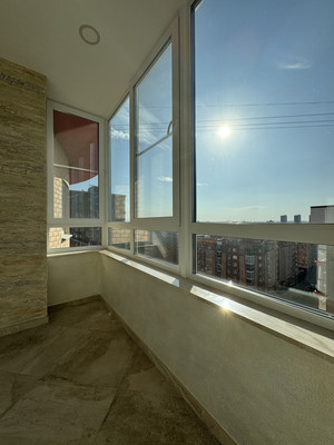 Продам двухкомнатную (2-комн.) квартиру, Тургенева ул, 30, Киров г