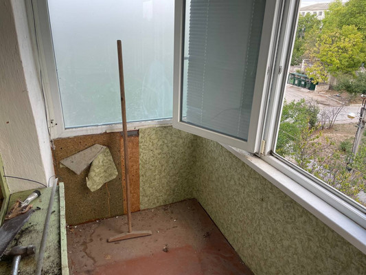 Продам однокомнатную (1-комн.) квартиру, Крымская ул, 8, Бахчисарай г
