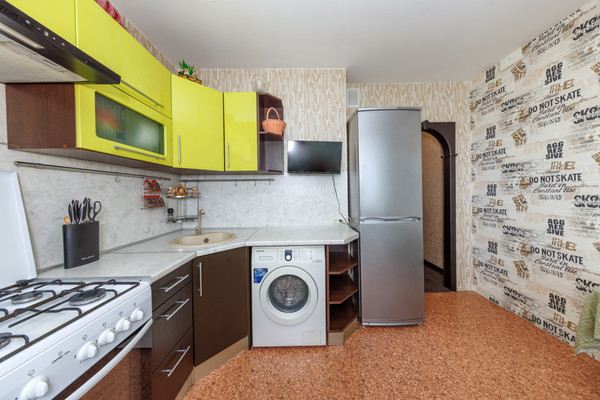 Продам однокомнатную (1-комн.) квартиру, братьев Ткачевых ул, 3, Брянск г