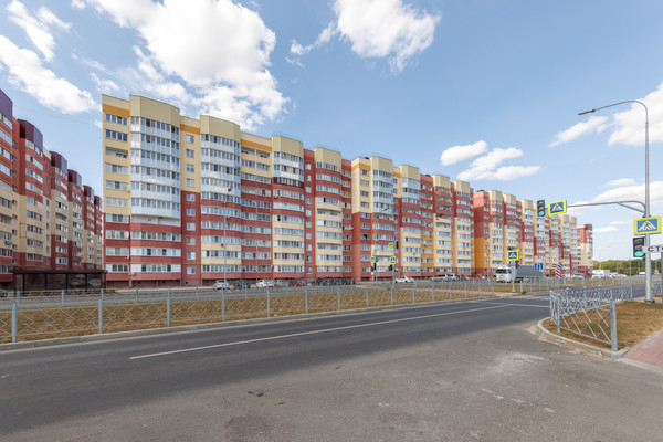 Продам однокомнатную (1-комн.) квартиру, братьев Ткачевых ул, 3, Брянск г