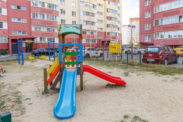 Продам однокомнатную (1-комн.) квартиру, братьев Ткачевых ул, 3, Брянск г