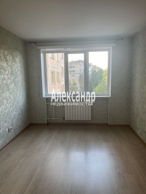 Продам двухкомнатную (2-комн.) квартиру, Культуры пр-кт, 26к1, Санкт-Петербург г