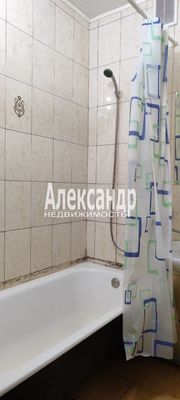 Продам двухкомнатную (2-комн.) квартиру, Славы пр-кт, 35к1, Санкт-Петербург г