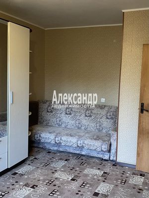 Продам двухкомнатную (2-комн.) квартиру, Славы пр-кт, 35к1, Санкт-Петербург г