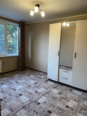 Продам двухкомнатную (2-комн.) квартиру, Славы пр-кт, 35к1, Санкт-Петербург г