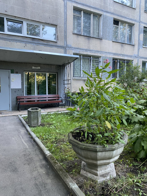 Продам двухкомнатную (2-комн.) квартиру, Славы пр-кт, 35к1, Санкт-Петербург г